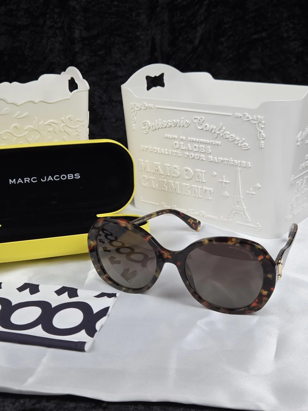 Marc Jacobs Women's Tortoiseshell Oversized Sunglasses - Brown Lenses